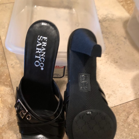 Shoes - Picture 2 of 3